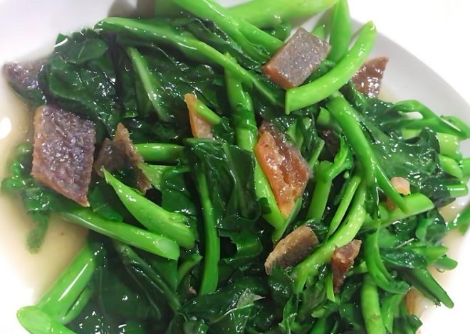 Stir fried chinese kale with salted fish