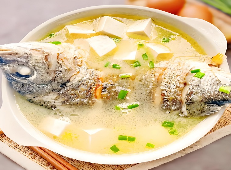 Healthy Chinese Fish Tofu Soup: Collagen-Rich Elixir
