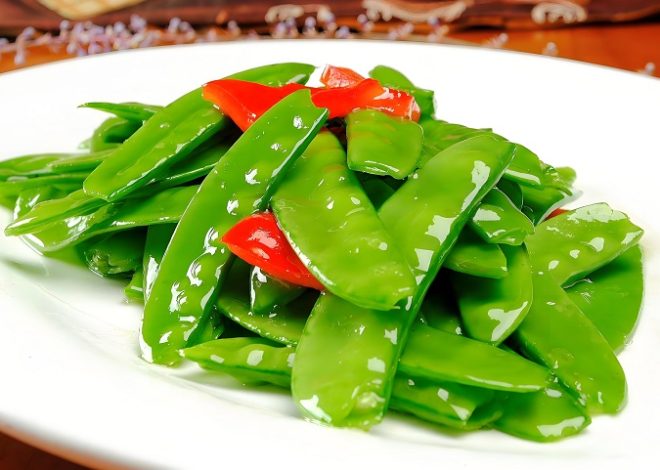 Garlic Snow Peas Stir-Fry: 10-Minute Vegan Side Dish
