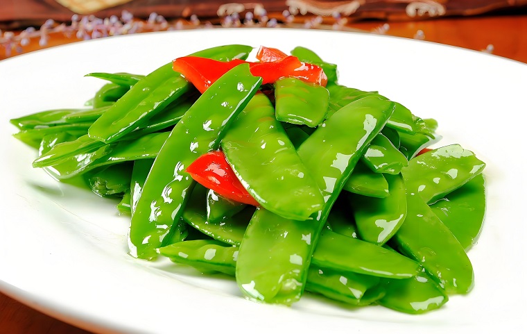 Garlic Snow Peas Stir-Fry: 10-Minute Vegan Side Dish